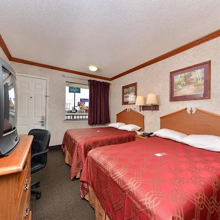 Econo Lodge Killeen Exterior photo